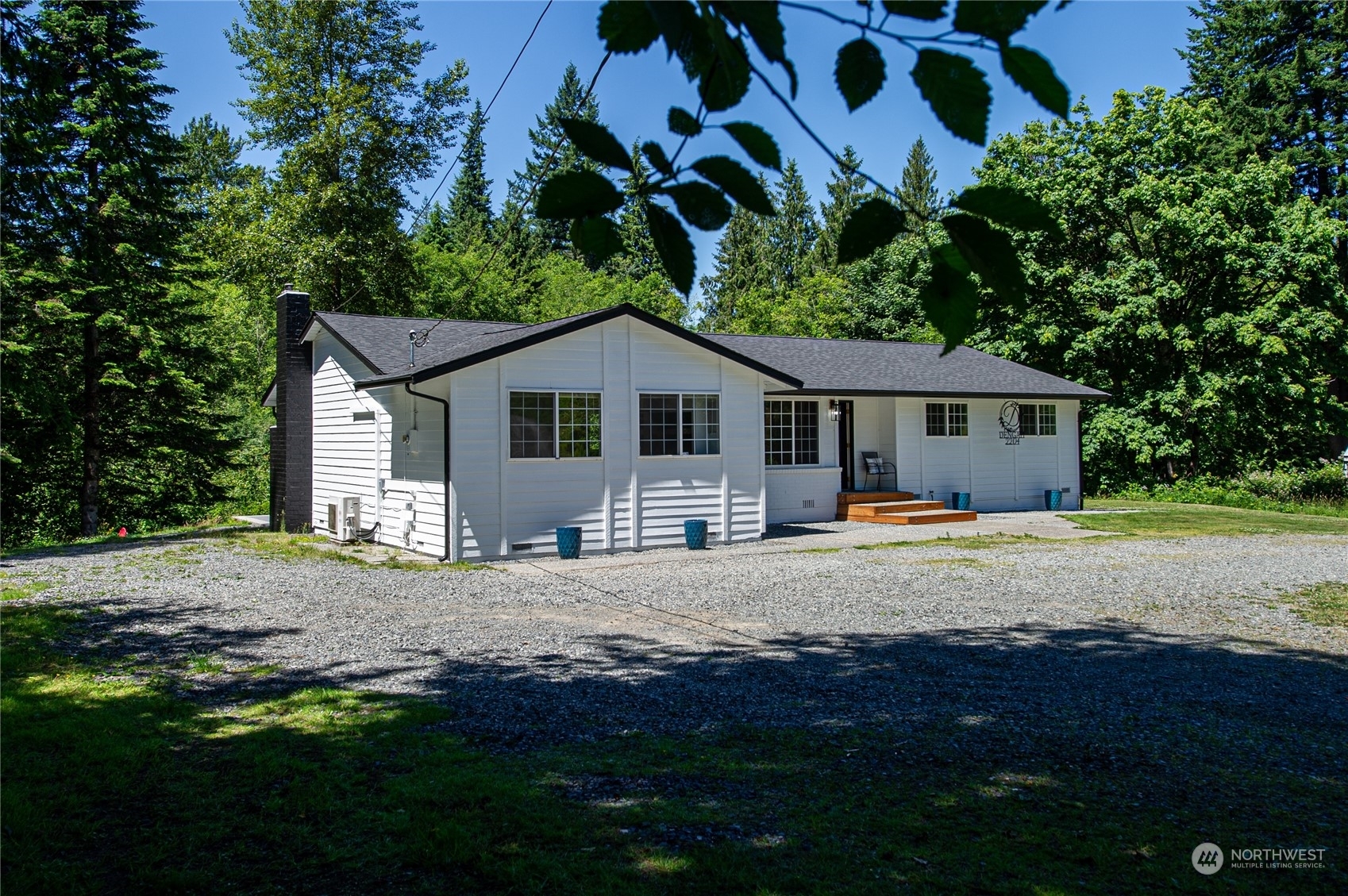 Property Photo:  2204 163rd Dr SE  WA 98290 