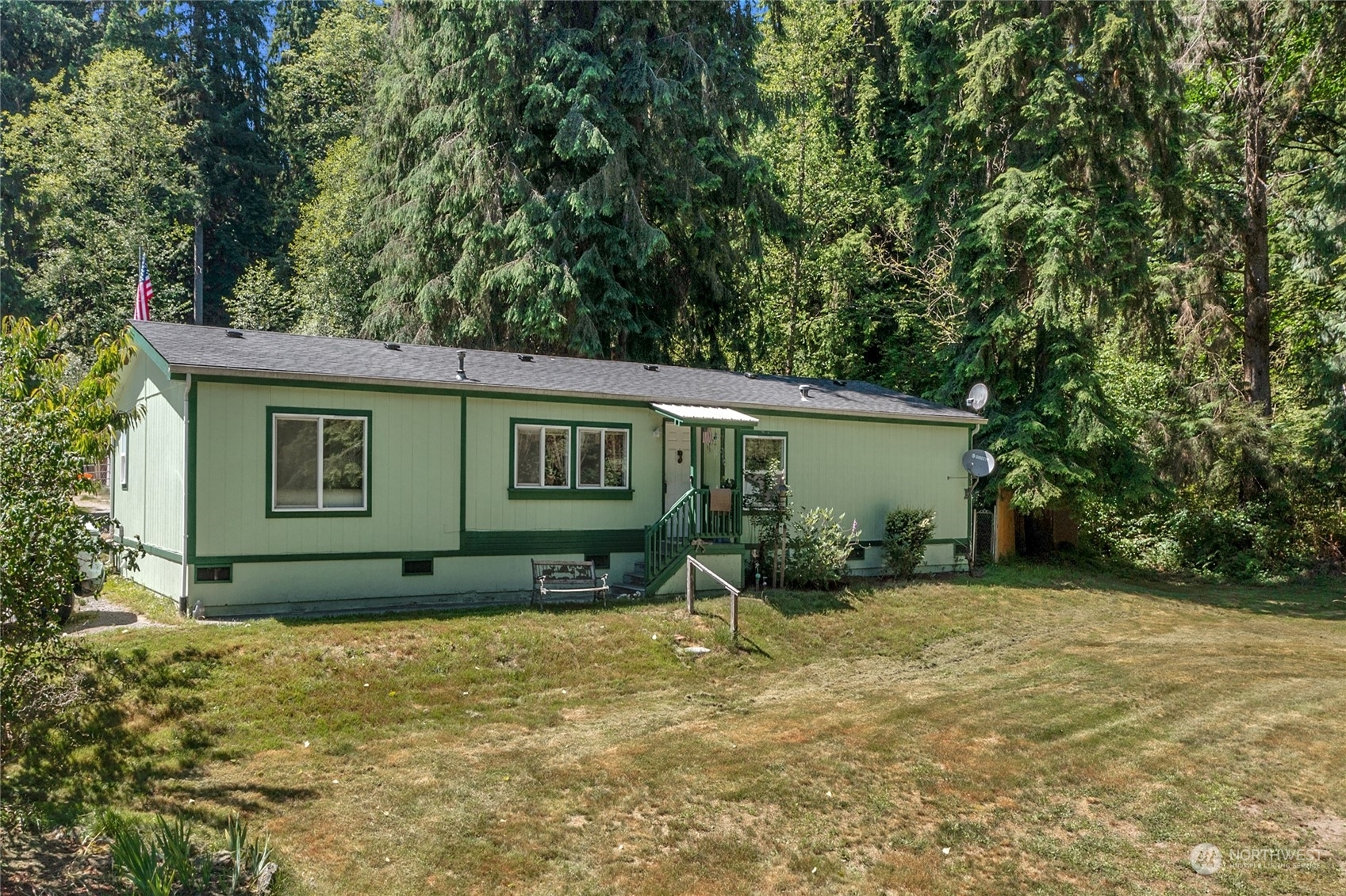 Property Photo:  3030 183rd Ave SE  WA 98290 