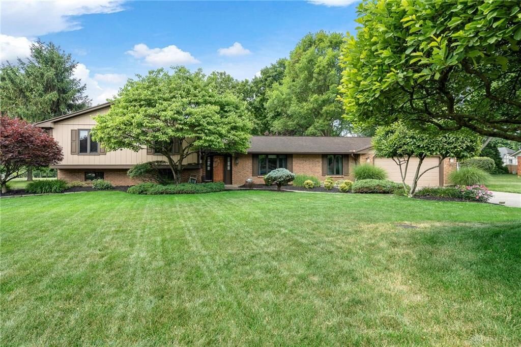 Property Photo:  9087 Woodstream Lane  OH 45458 
