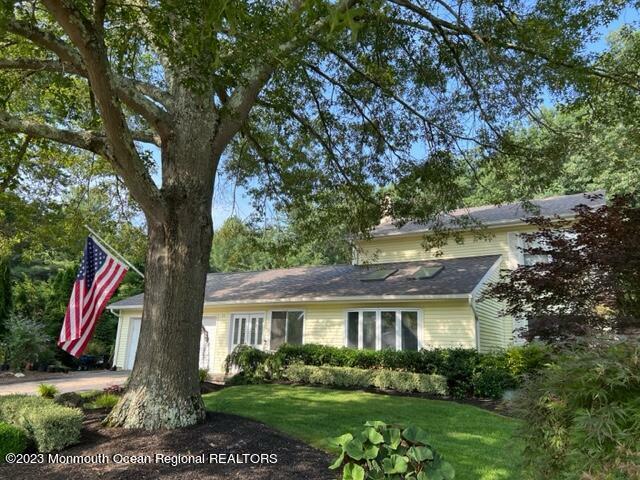 Property Photo:  35 Birmingham Drive  NJ 08527 