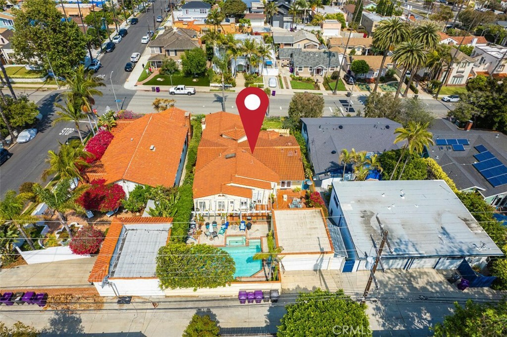 Property Photo: 209 Ximeno CA 90803