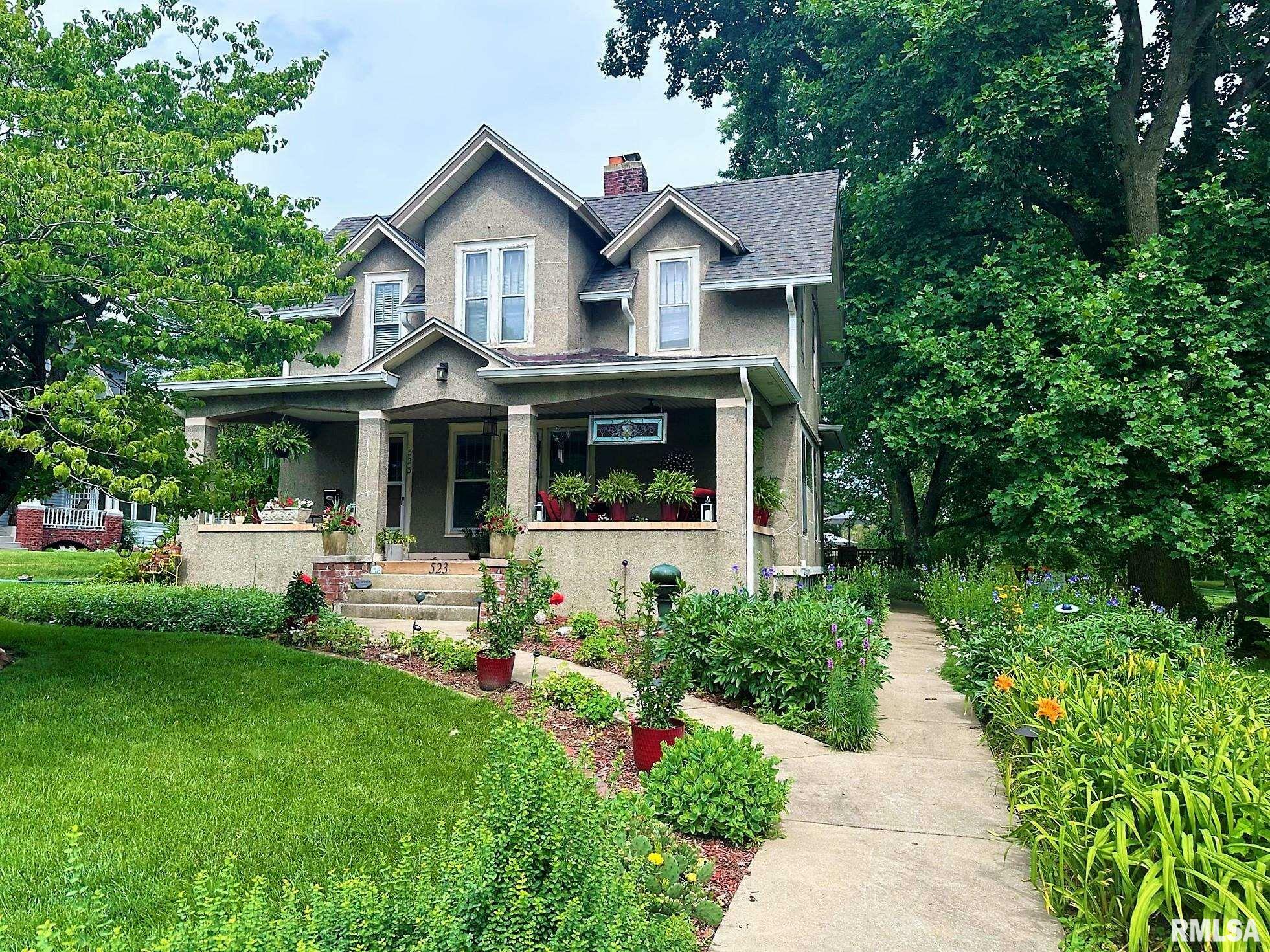 Property Photo:  523 N Academy Street  IL 61401 