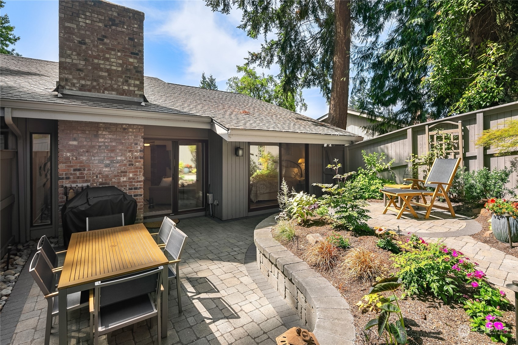 114 143rd Place NE  Bellevue WA 98007 photo