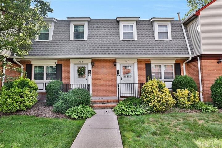 22 Milford Lane C  Suffern NY 10901 photo