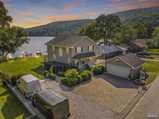 Property Photo:  17 Bearfort Road  NJ 07480 