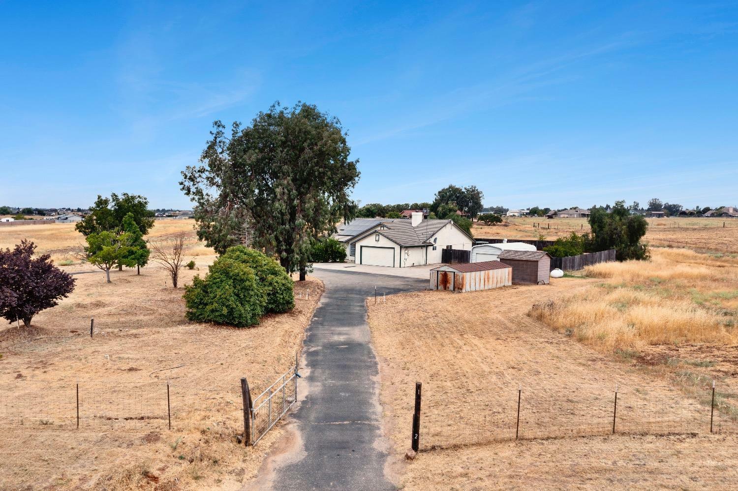 21596 Road 30  Madera CA 93638 photo