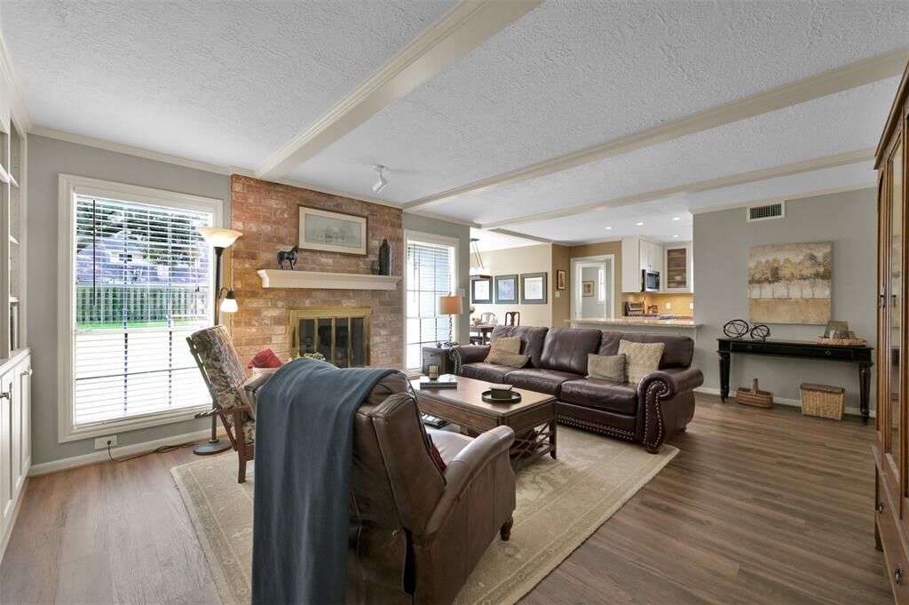 Property Photo: 7803 Bideford Lane TX 77070