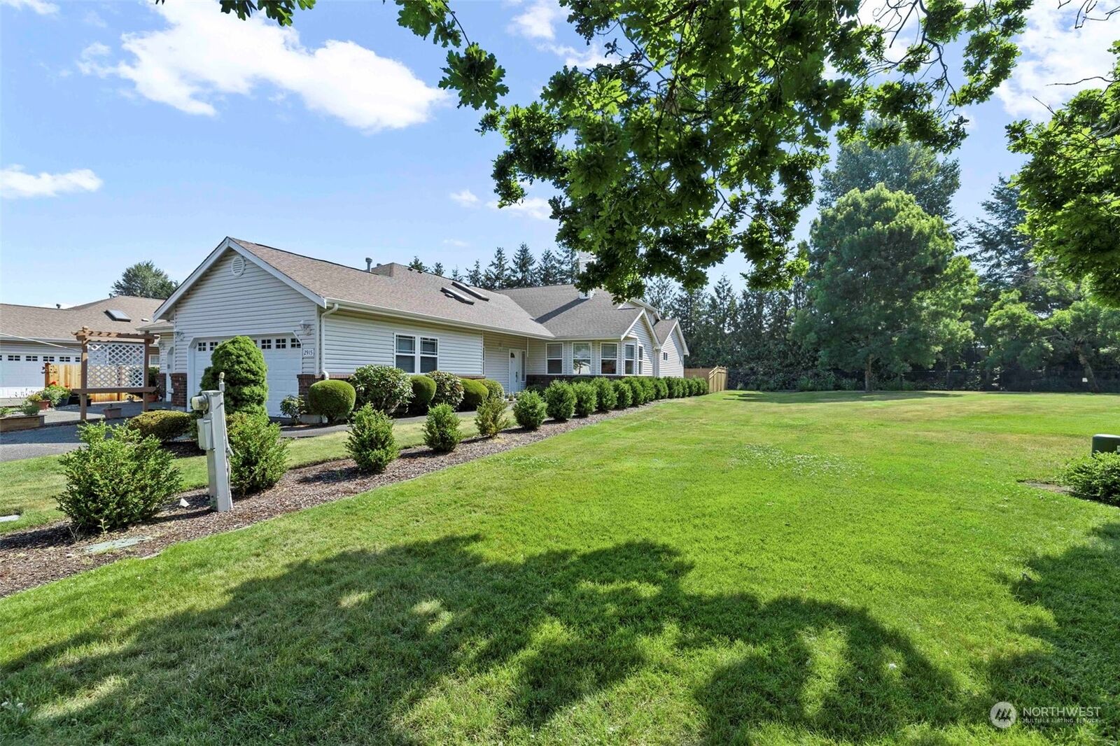 2 bed Fife home for sale 2915 Wilton Lane E, Fife, WA 98424