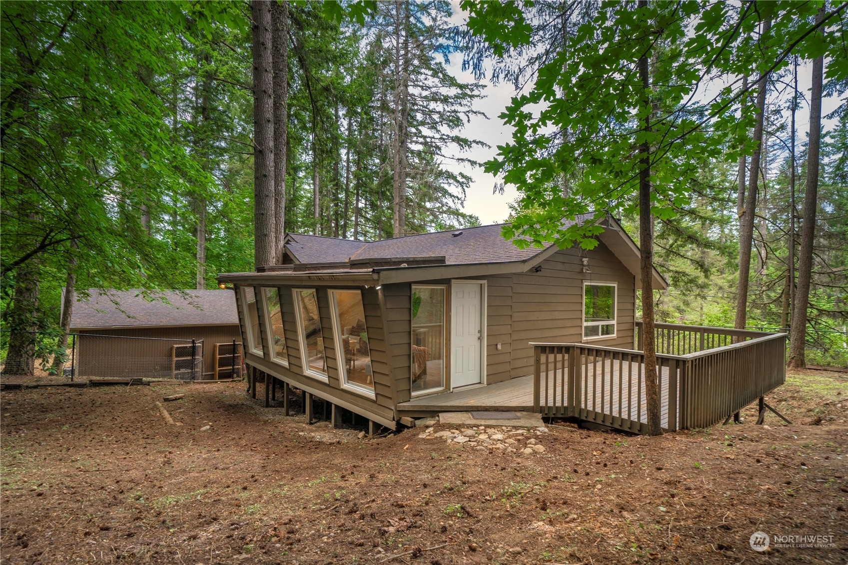 Property Photo:  16521 SE Auburn Black Diamond Road  WA 98092 