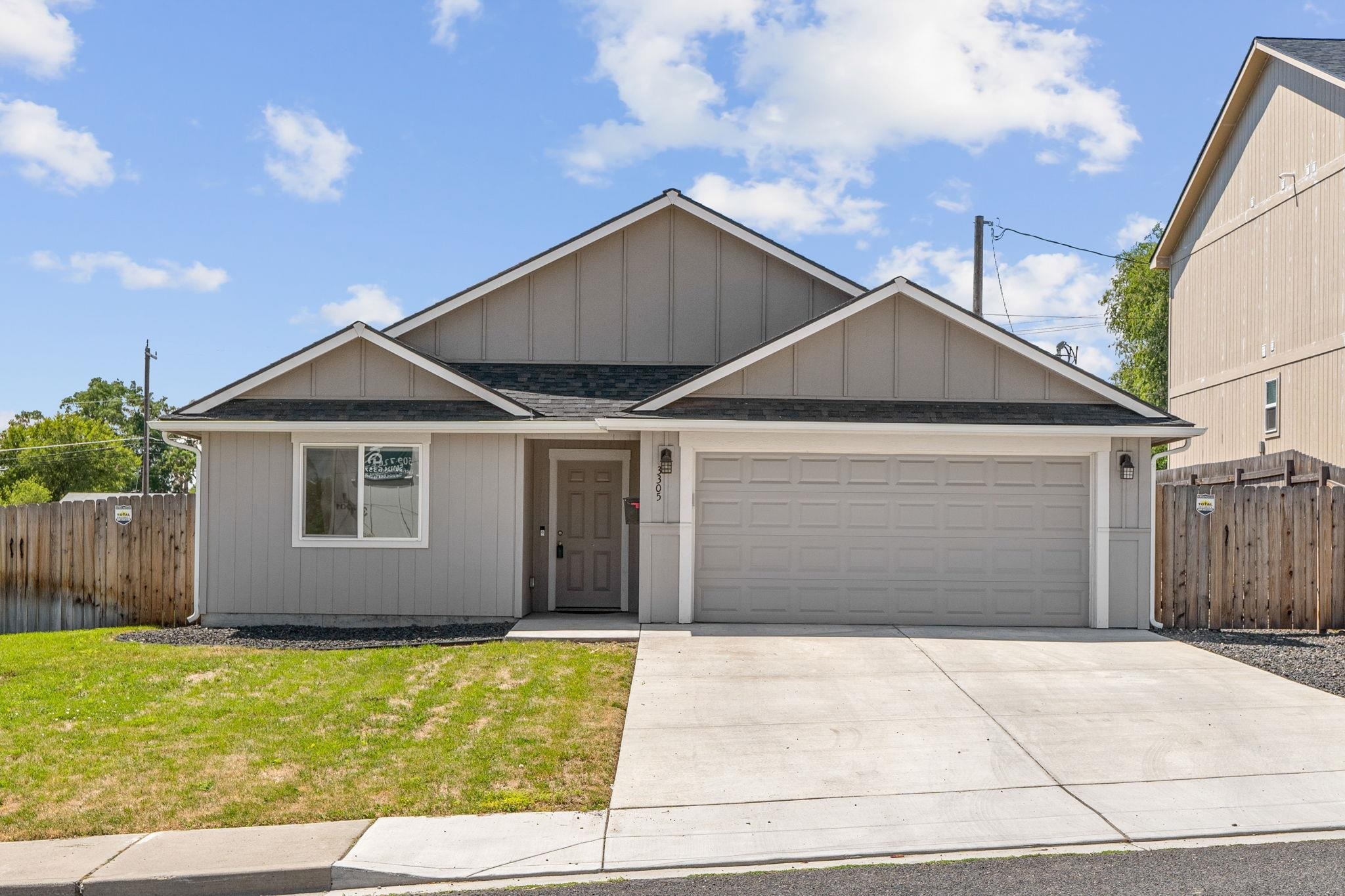 Property Photo: 3305 N Haven St WA 99207