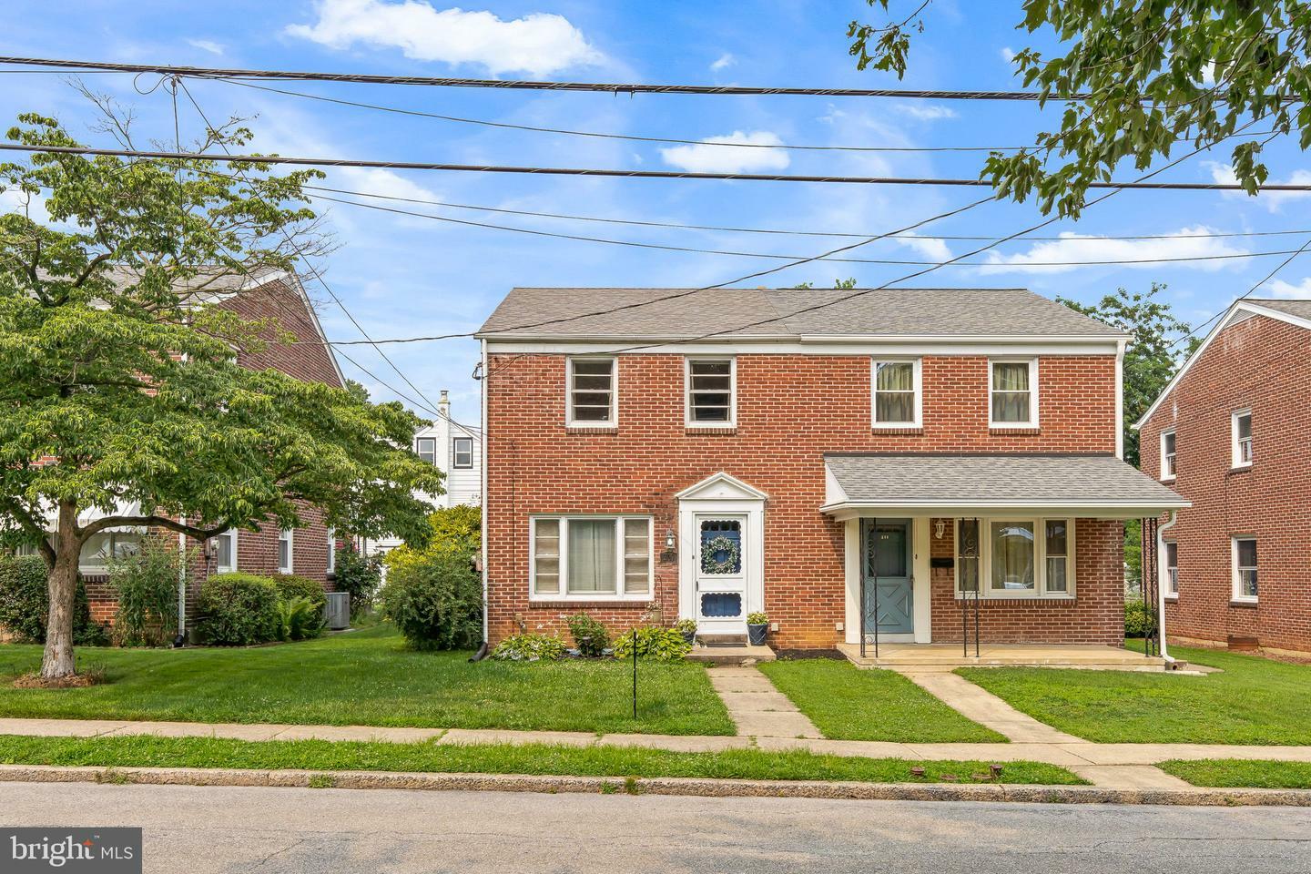 Property Photo: 209 Euclid Avenue PA 17603