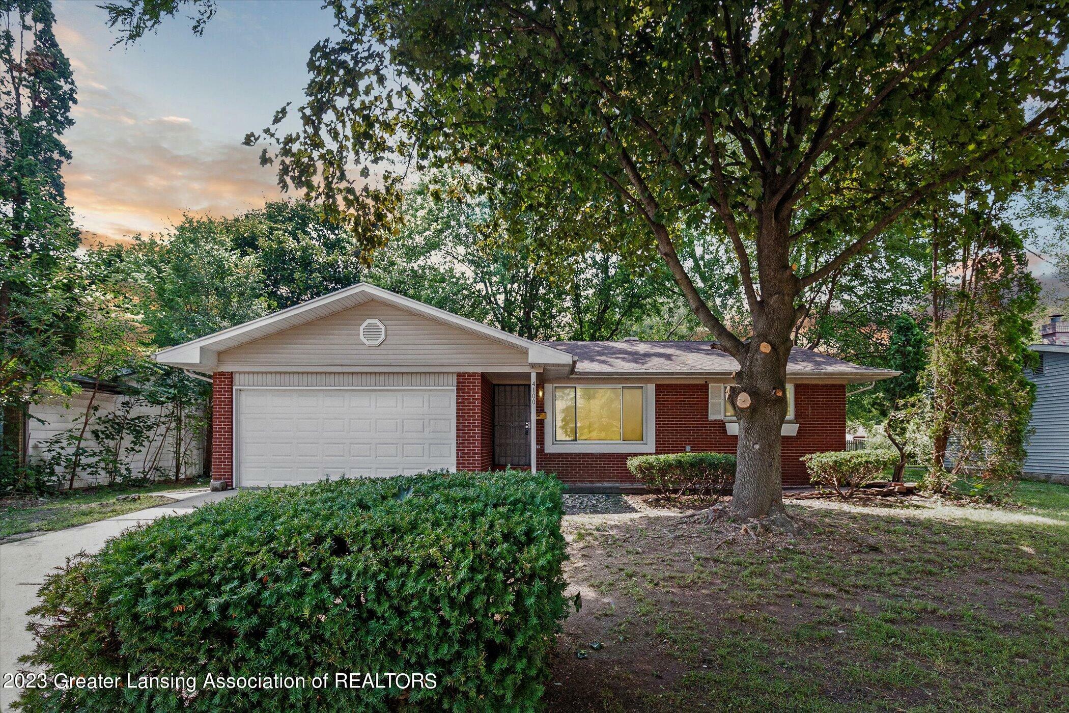 Property Photo:  4100 Stillwell Avenue  MI 48911 