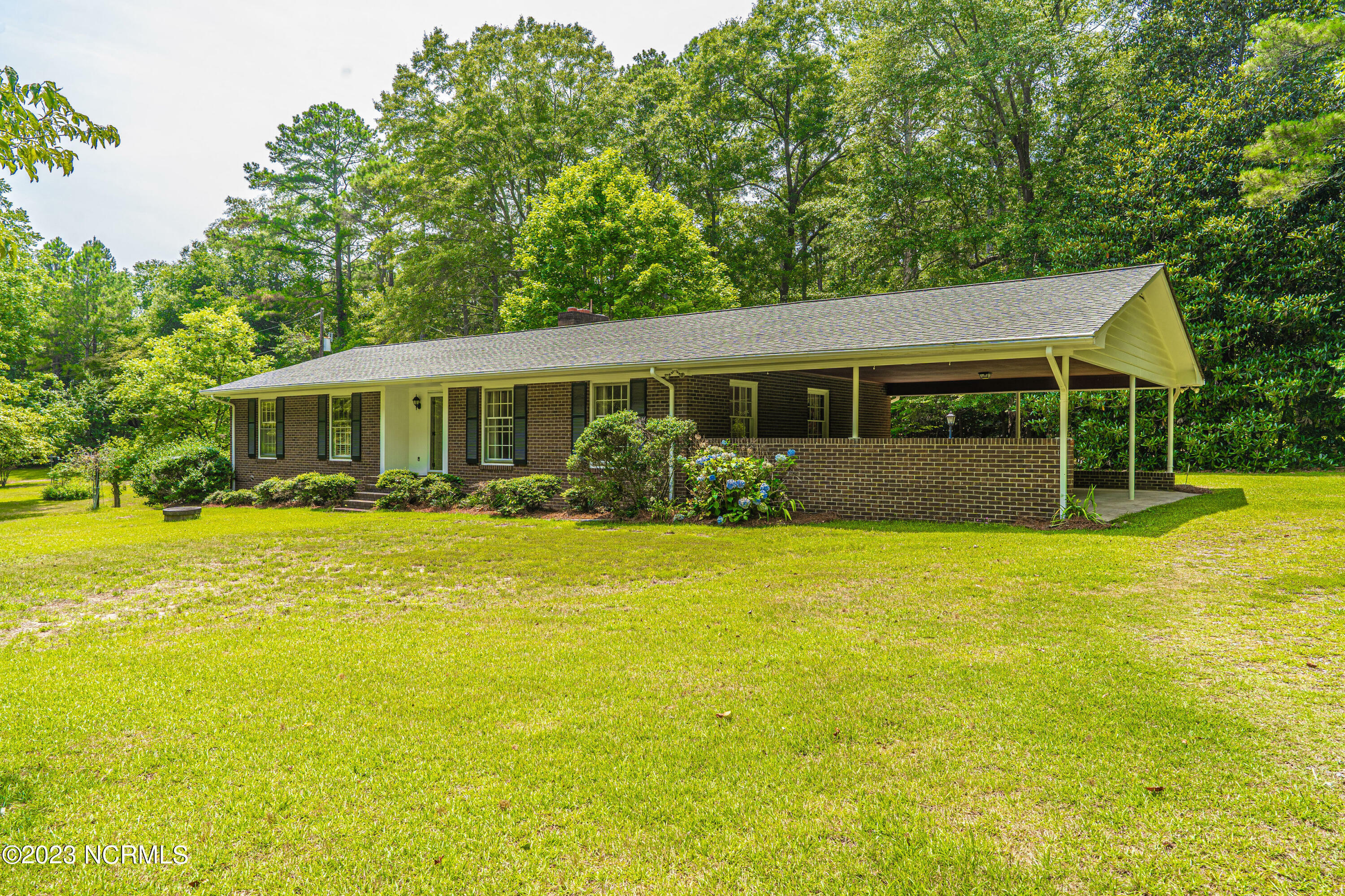 Property Photo: 3089 US Highway 220 NC 28338