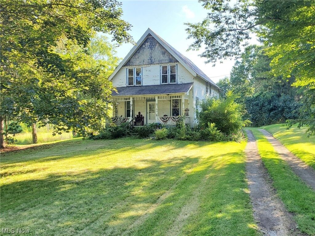 Property Photo: 3367 Jefferson Road OH 44004