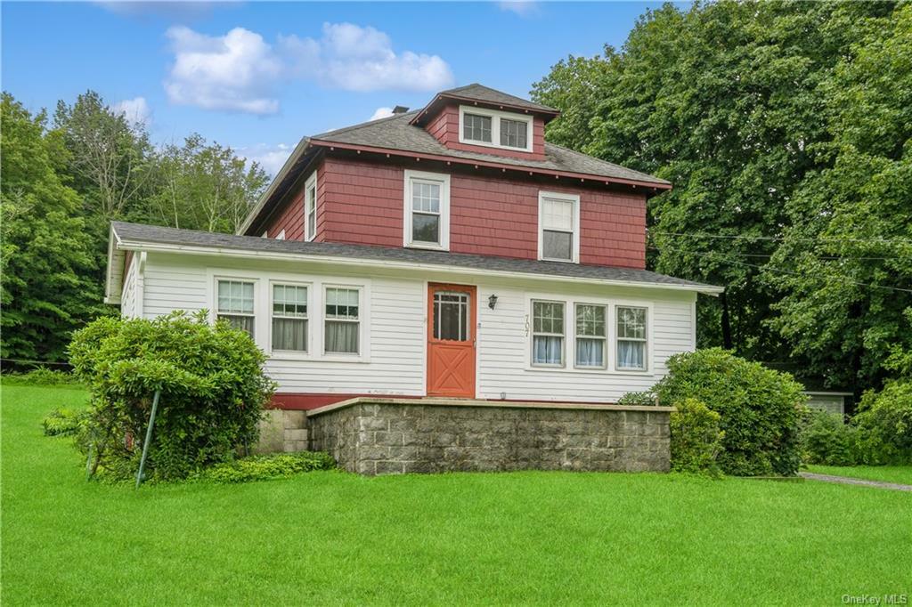 Property Photo:  707 State Route 94 N  NY 10921 