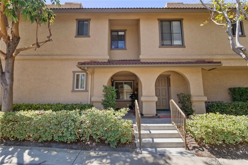 Property Photo:  21302 Balsam Lane 1  CA 92630 