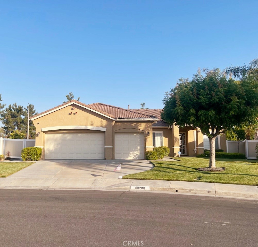 Property Photo: 40206 S Bend Road CA 92563