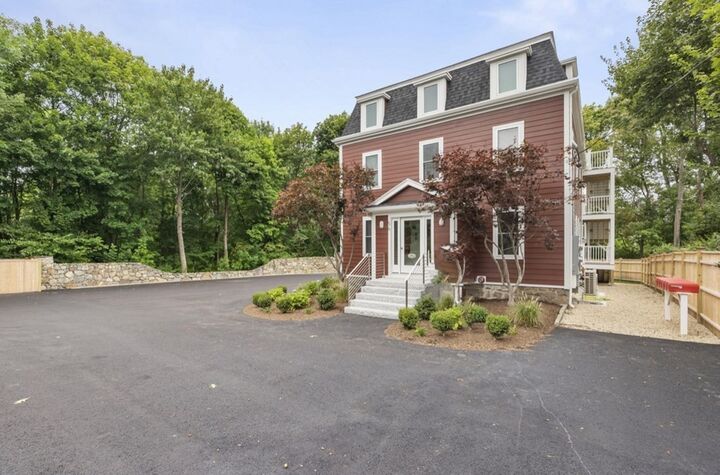Property Photo: 56 Spring St 5 MA 02025