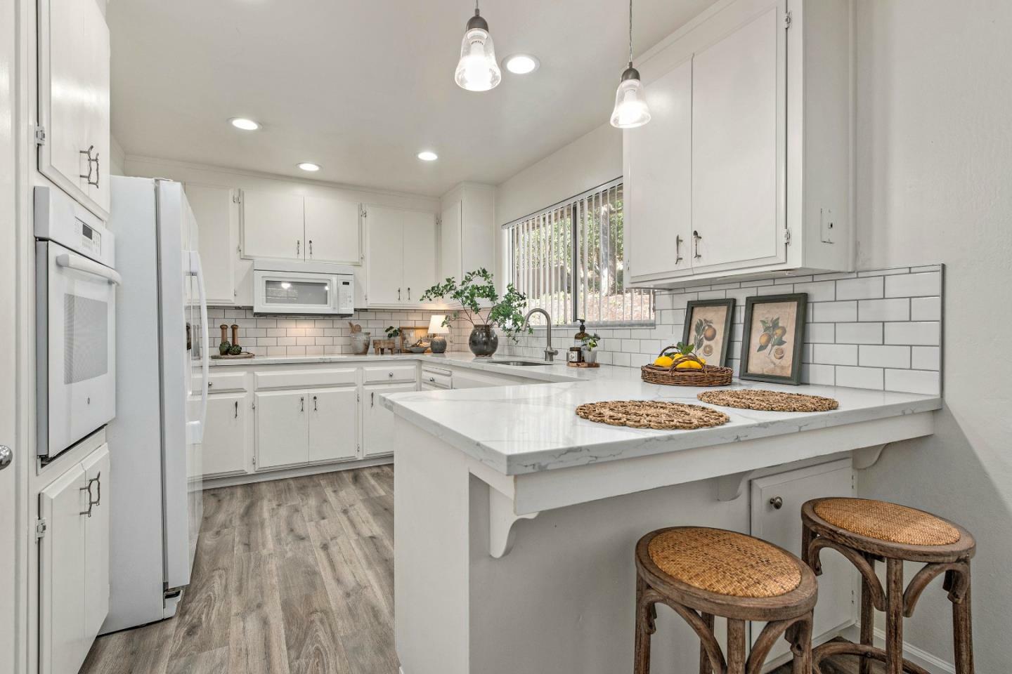 Property Photo: 5961 Vista Loop CA 95124