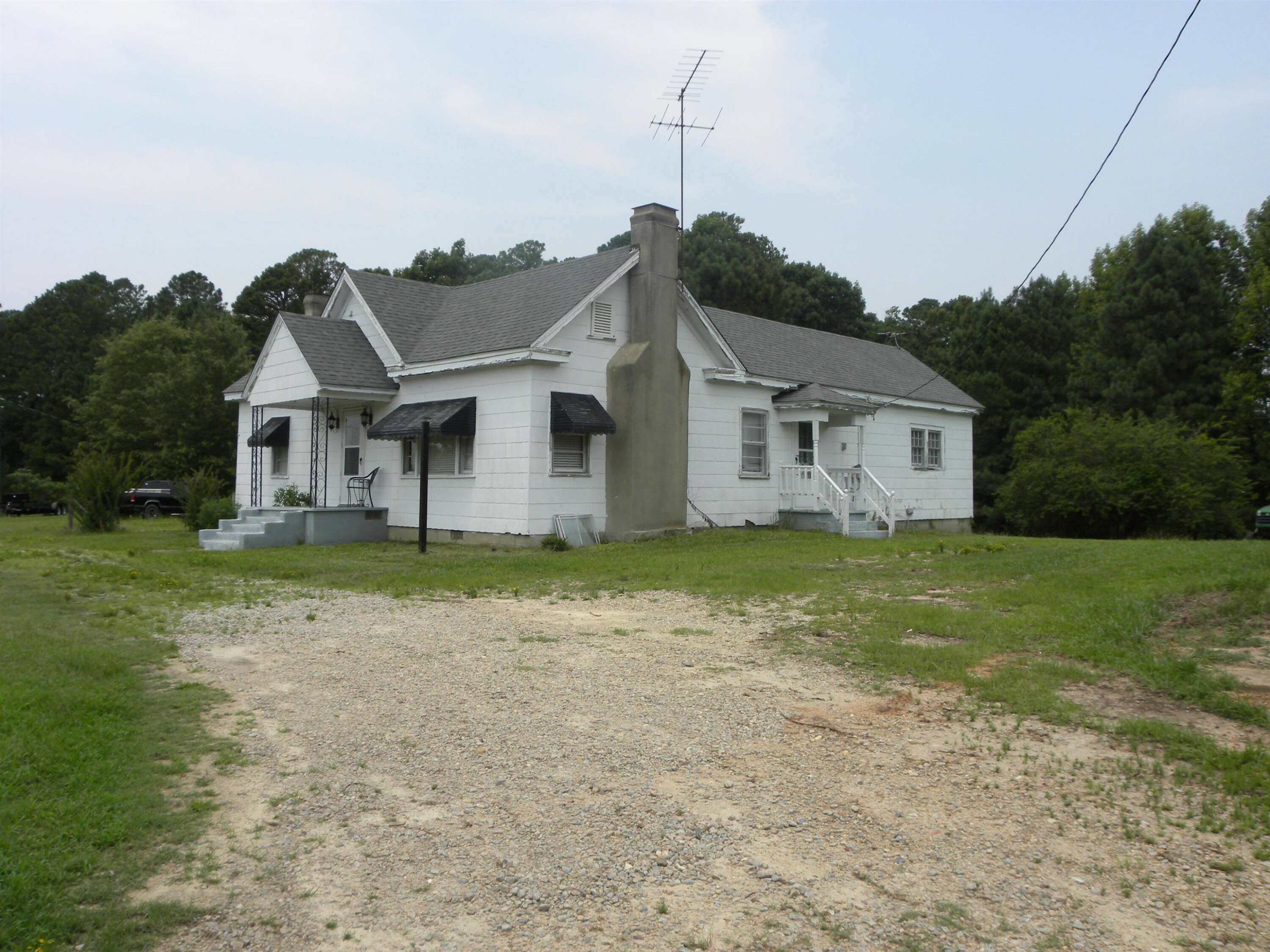 Property Photo:  1107 Darius Pearce Road  NC 27596 