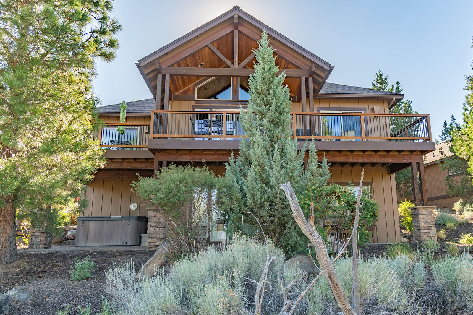 Property Photo:  290 Vista Rim Drive  OR 97756 