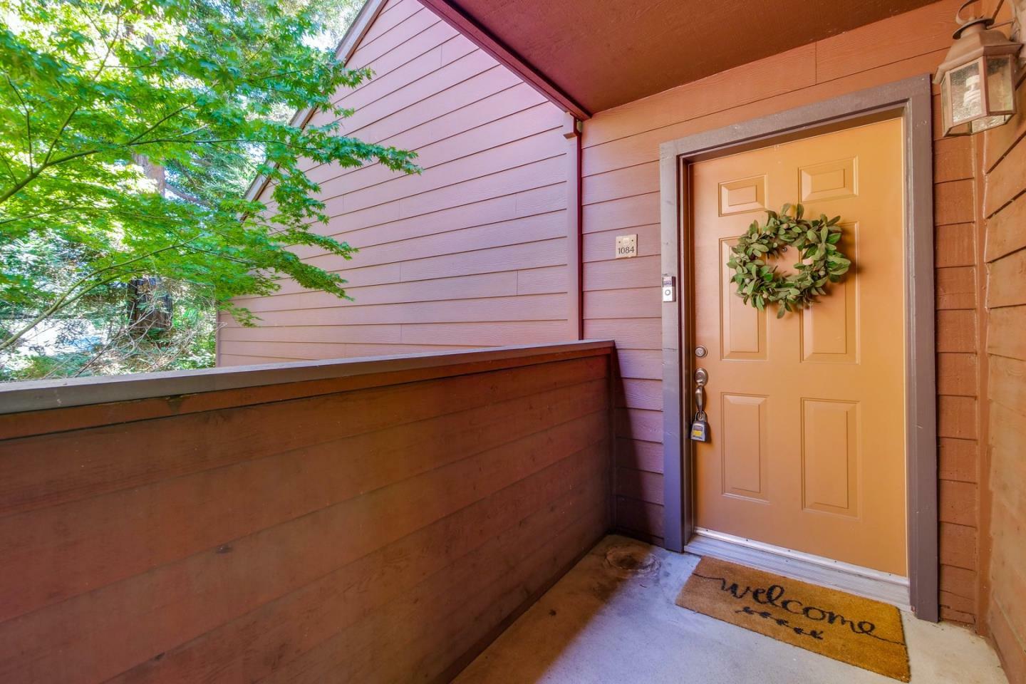 Property Photo:  1084 Yarwood Court  CA 95128 