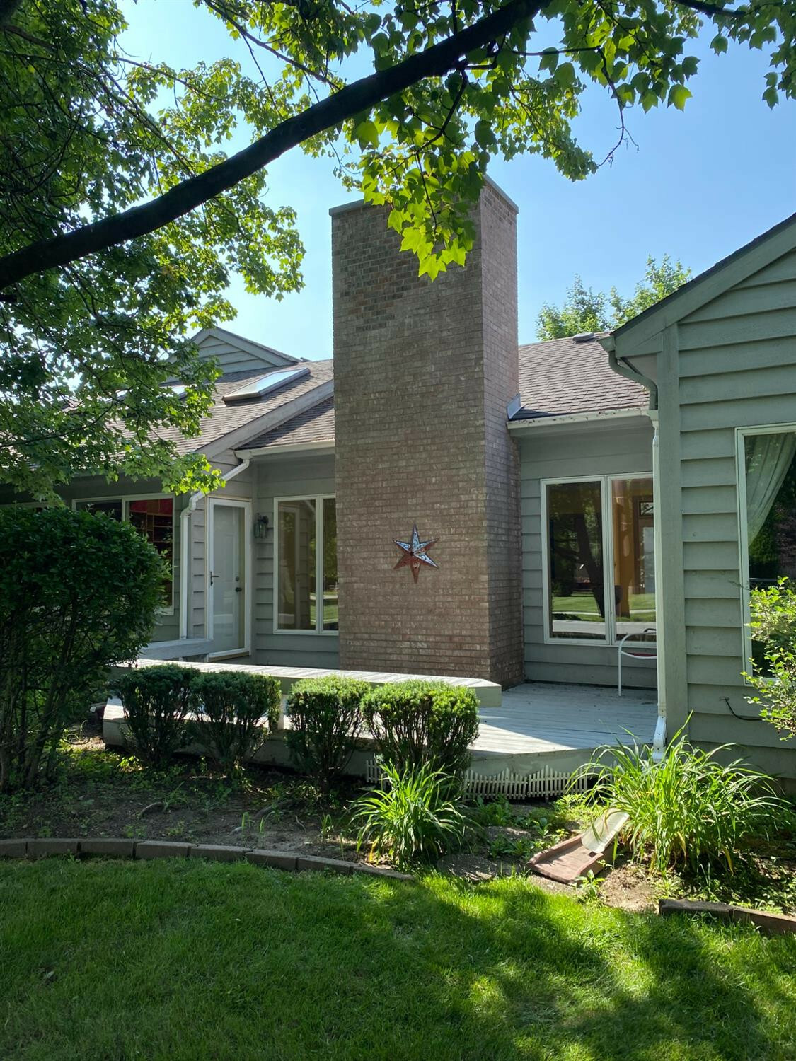 Property Photo: 3719 Chimney Hill Drive IN 46383