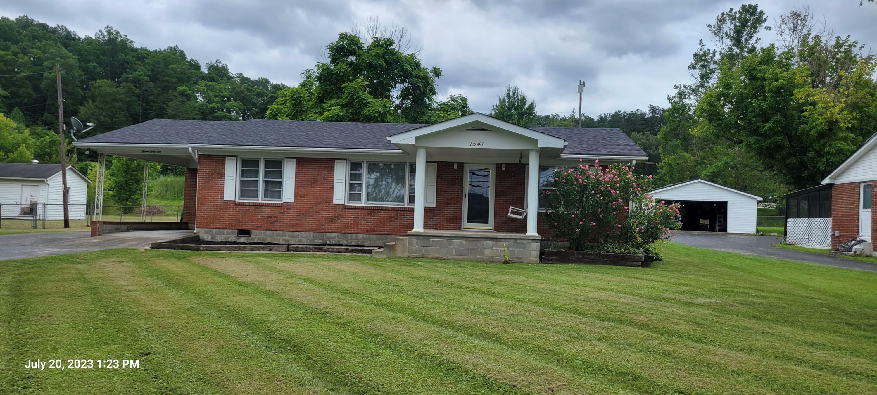 Property Photo:  1541 East College Avenue  KY 40380 