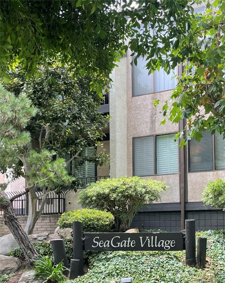 Property Photo: 8707 Falmouth Ave #114 CA 90293