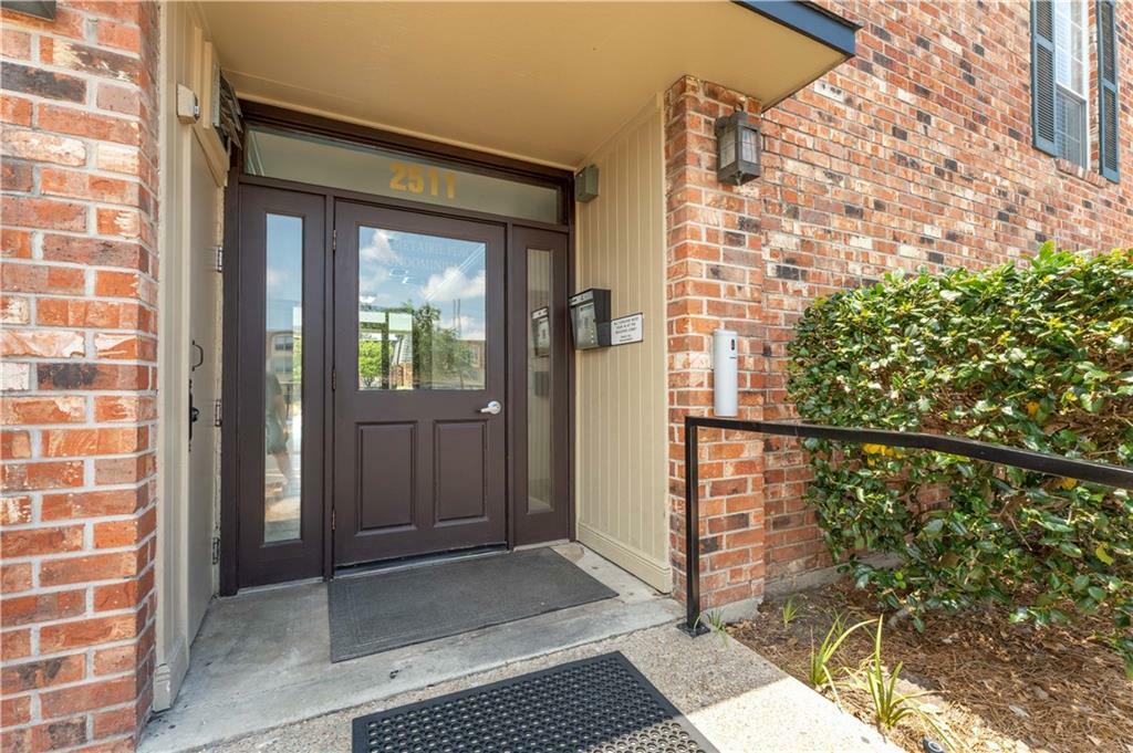 Property Photo:  2511 Metairie Lawn Drive 118  LA 70002 