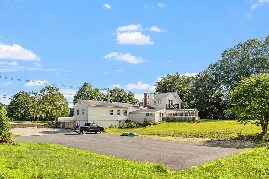 Property Photo: 80 King St MA 01460