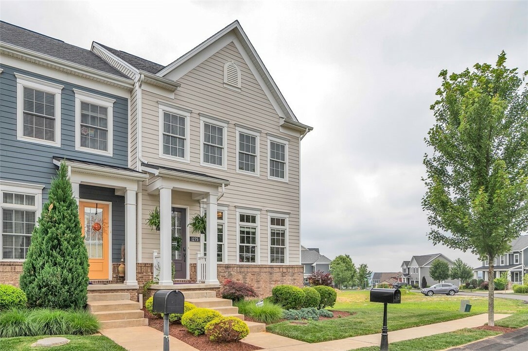 Property Photo: 1275 Newbury Highland PA 15017