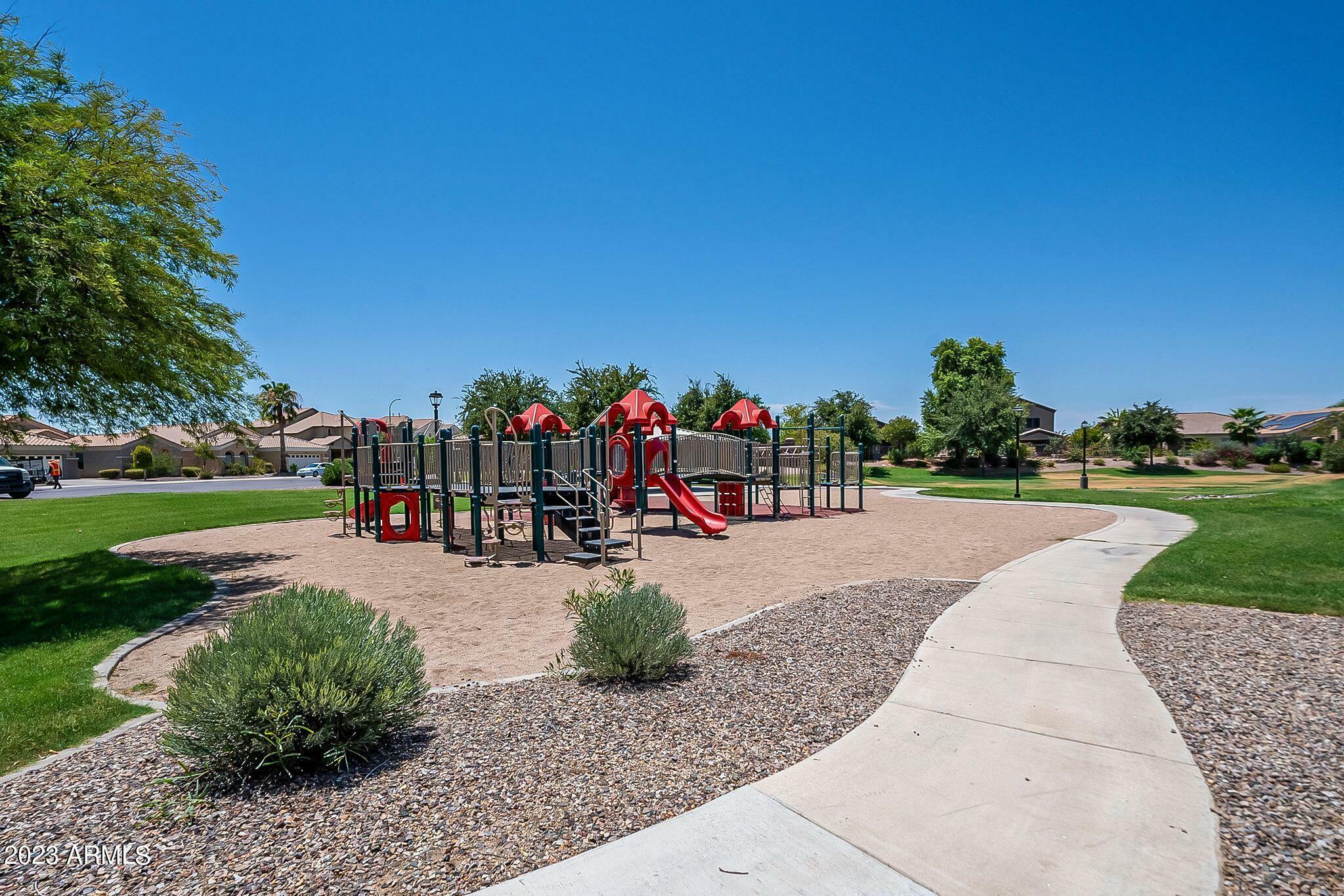 Property Photo:  2401 E Sequoia Drive  AZ 85286 