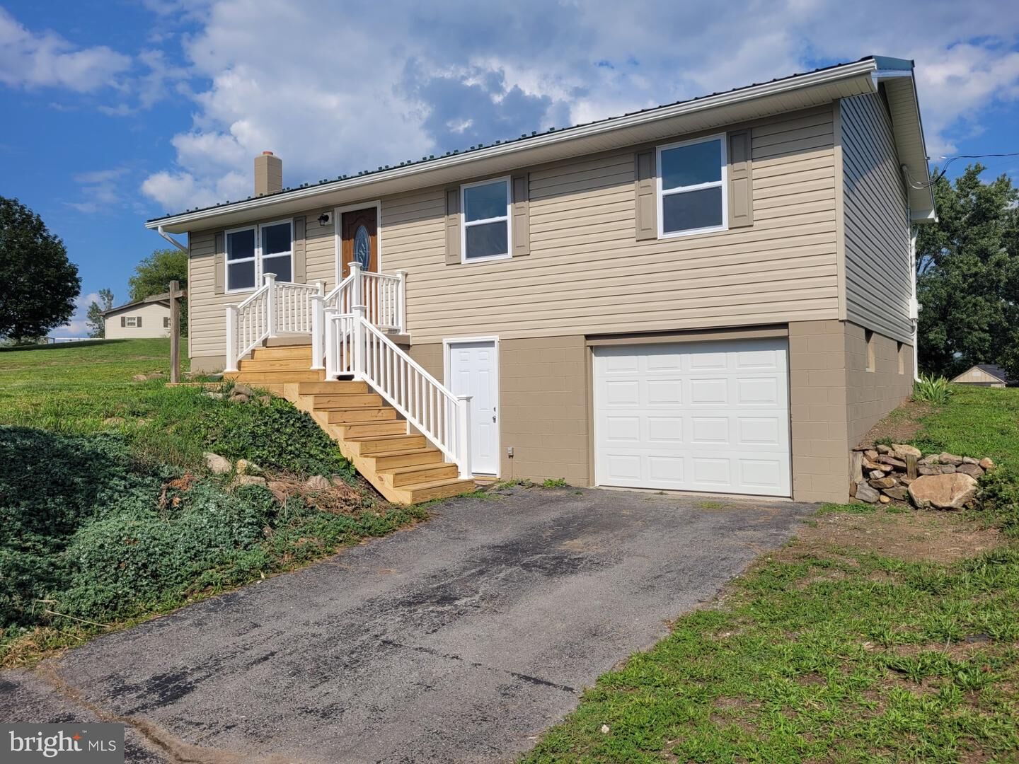 Property Photo:  689 Fountainhead Drive  WV 26726 