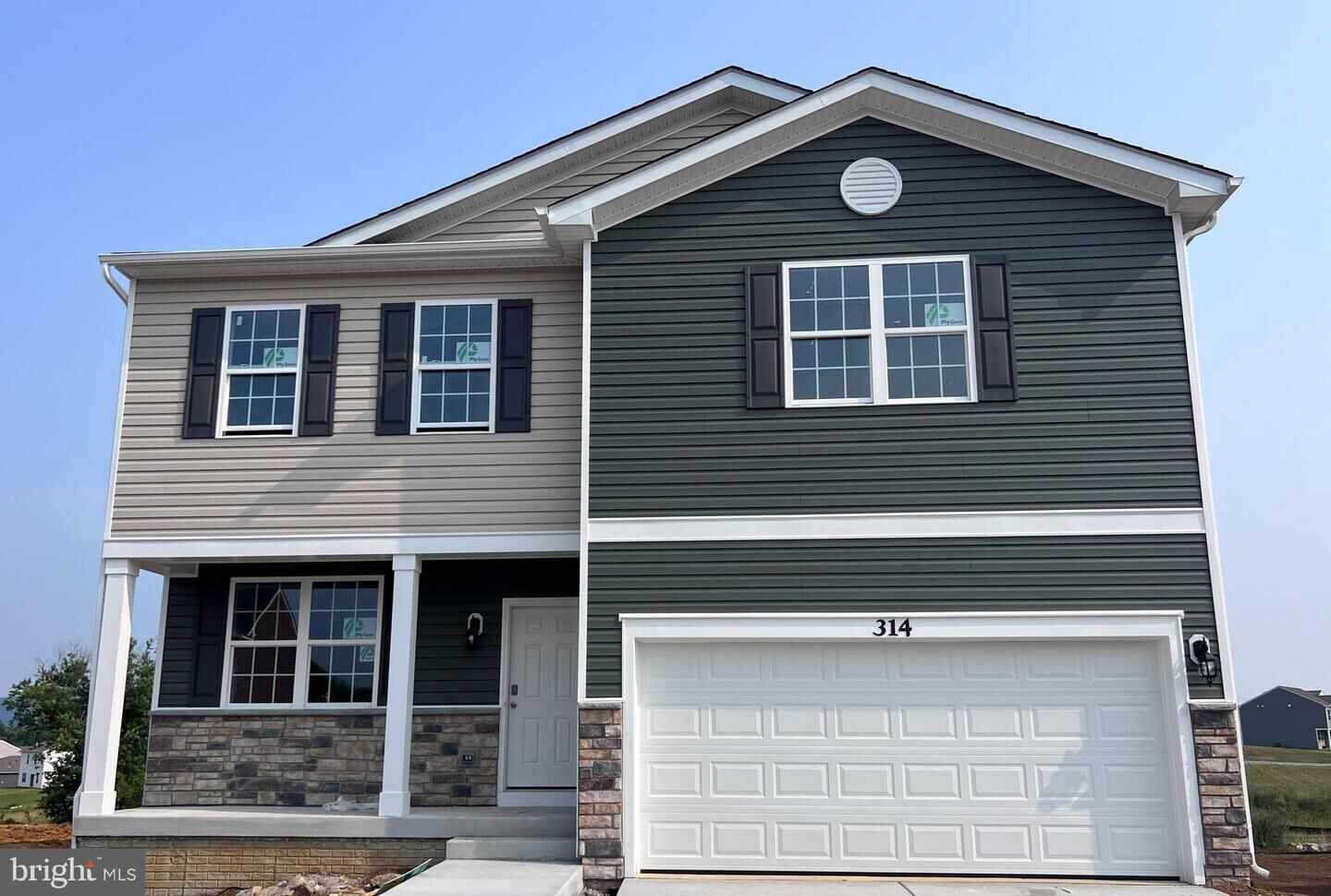Property Photo: 446 Gatehouse Place WV 25414