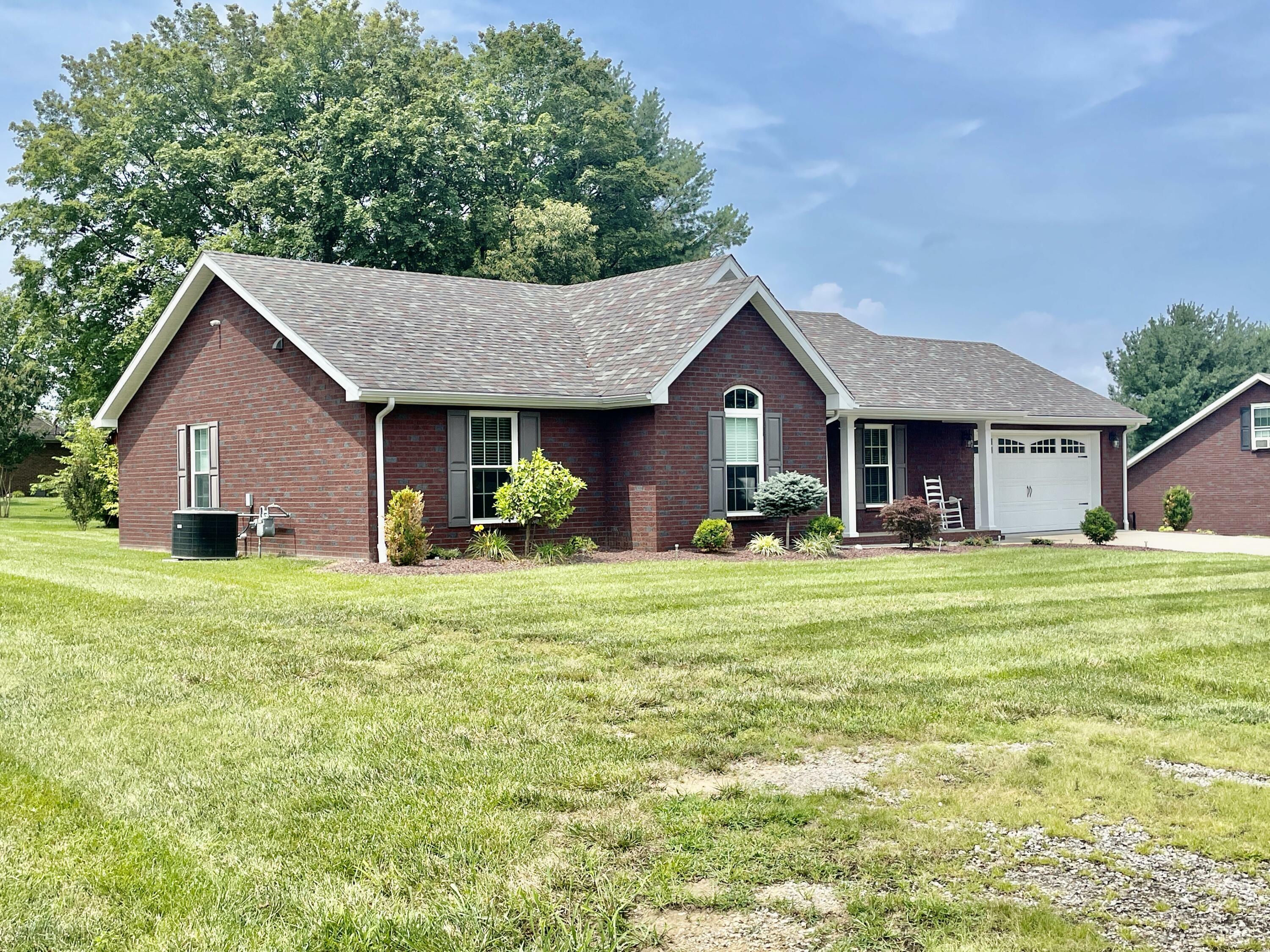 Property Photo:  84 Timberwood Circle  KY 42718 