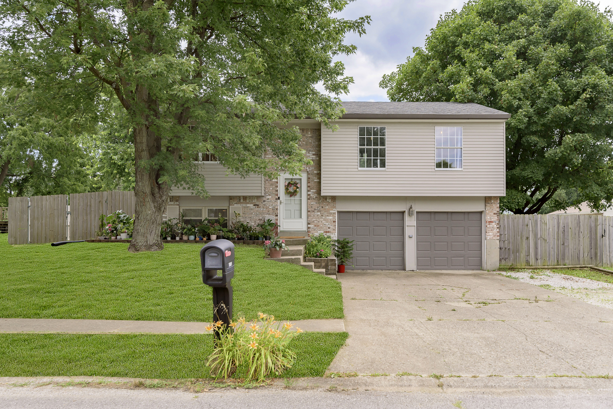 Property Photo:  3921 Pinetop Drive  IN 46237 