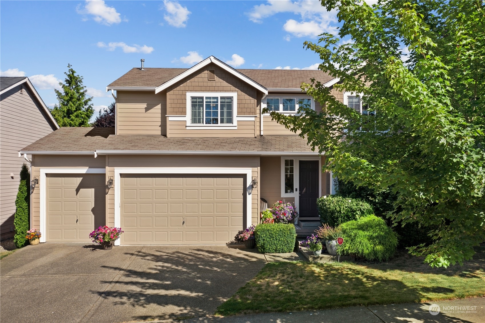 Property Photo: 3809 Rossberg Street SE WA 98503