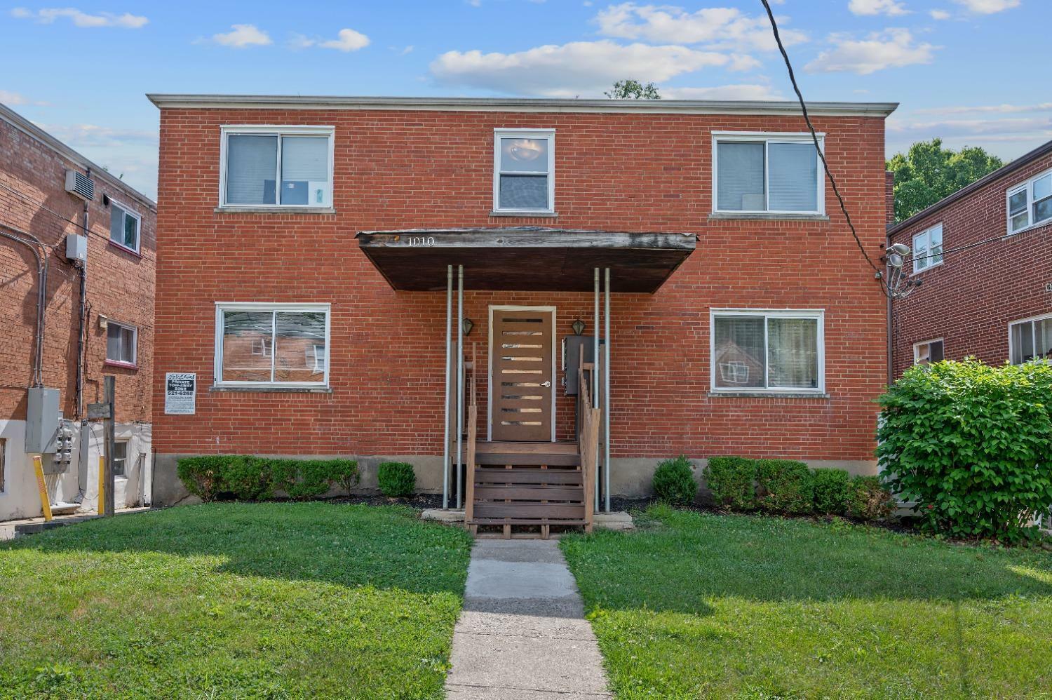 Property Photo:  1010 Winfield Ave  OH 45205 