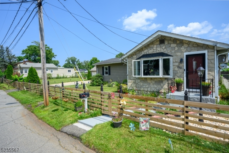 Property Photo: 253 Alpine Way NJ 08879