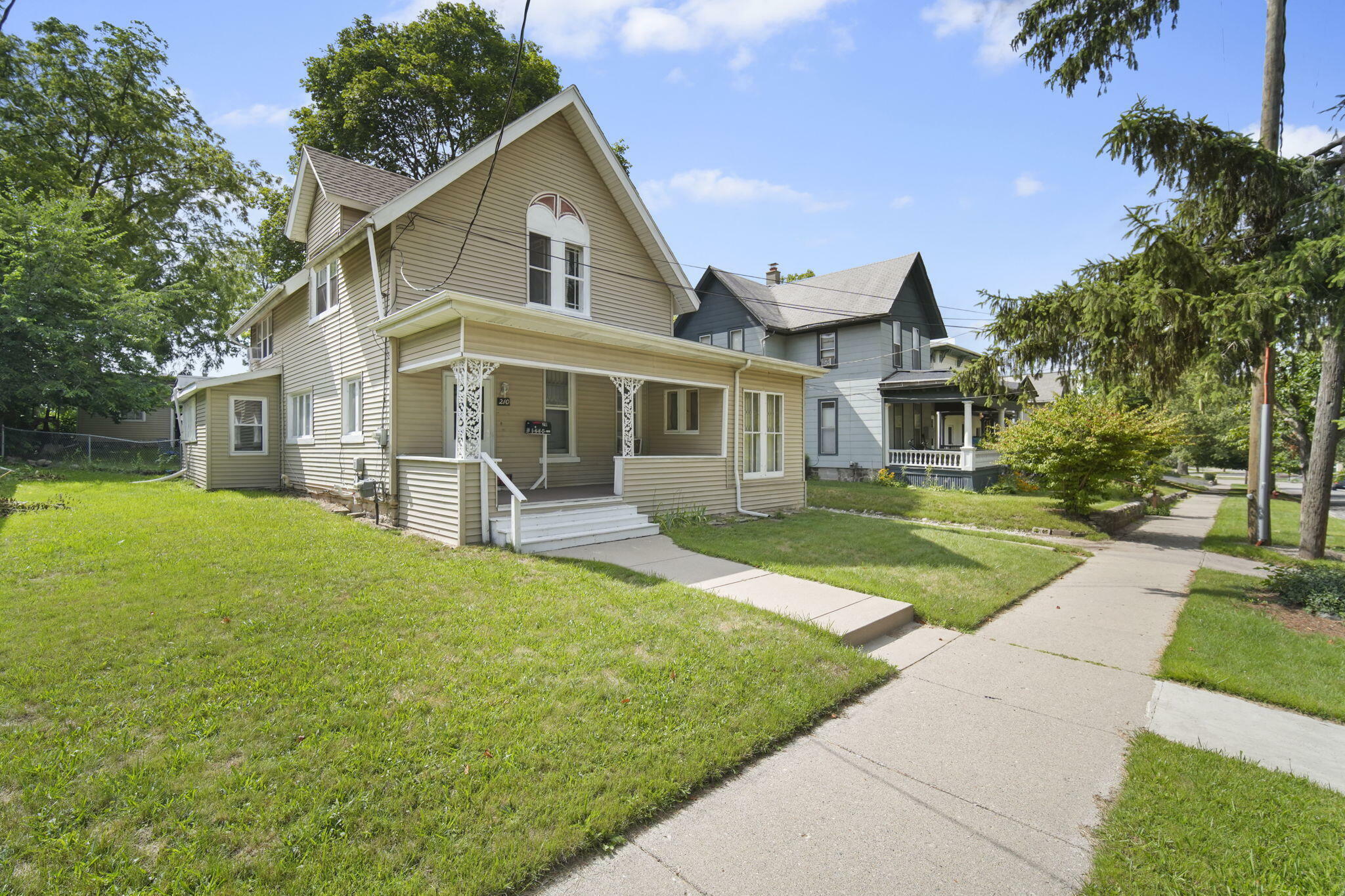 Property Photo:  210 3rd Street  MI 49201 