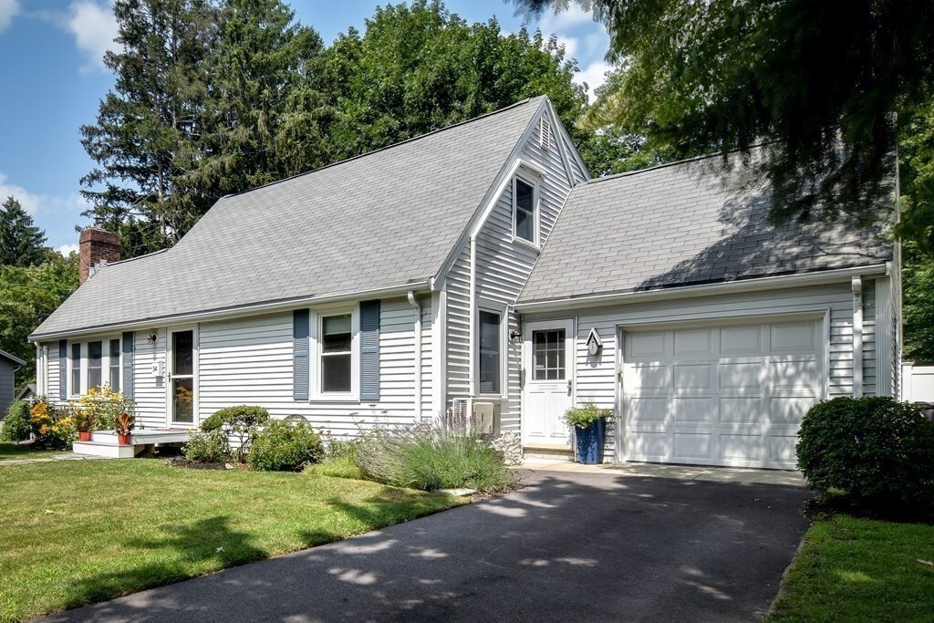 Property Photo: 54 Richwood Street MA 01701