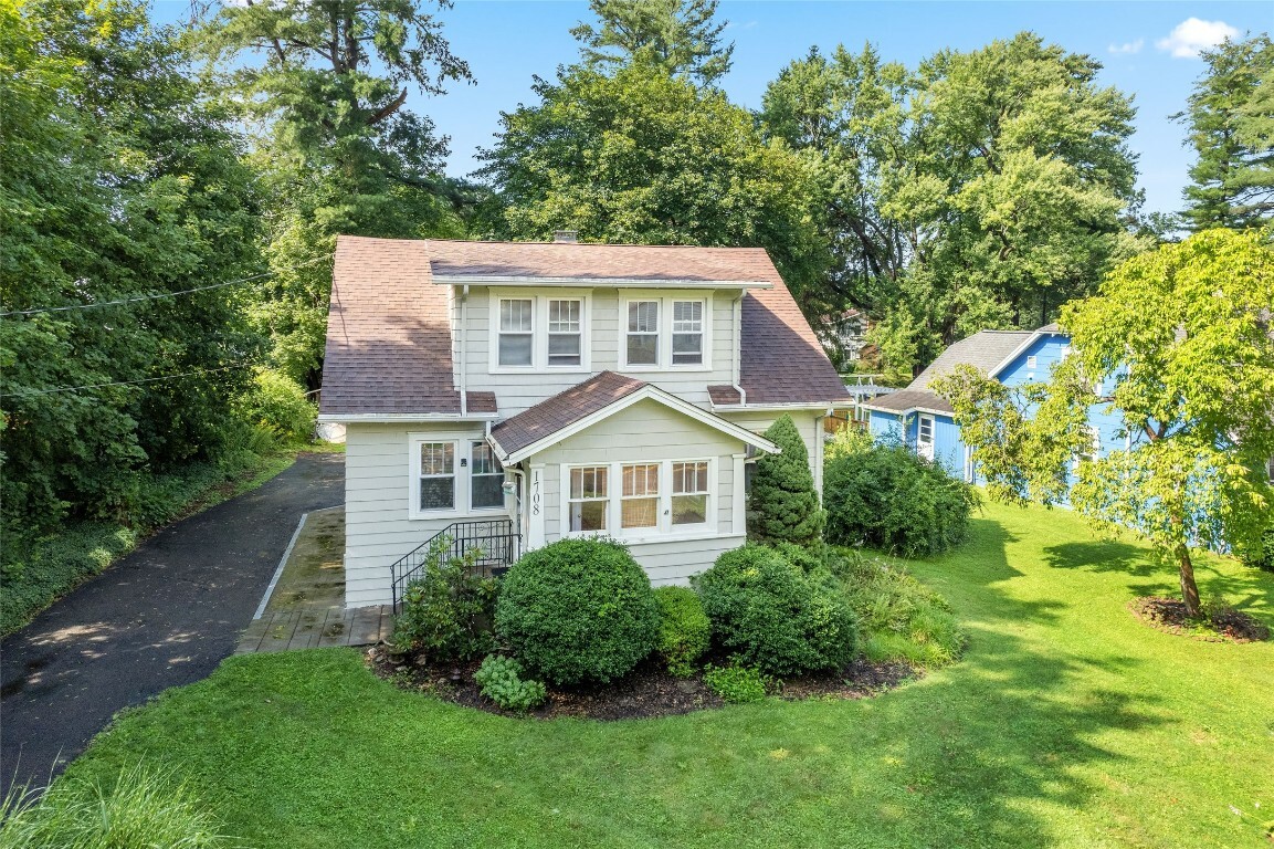 Property Photo:  1708 Castle Gardens Road  NY 13850 