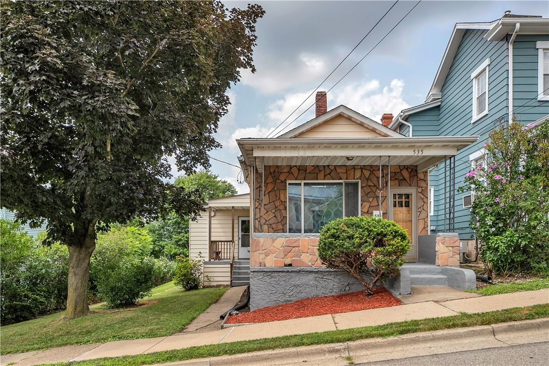 Property Photo: 535 Spruce St PA 15147