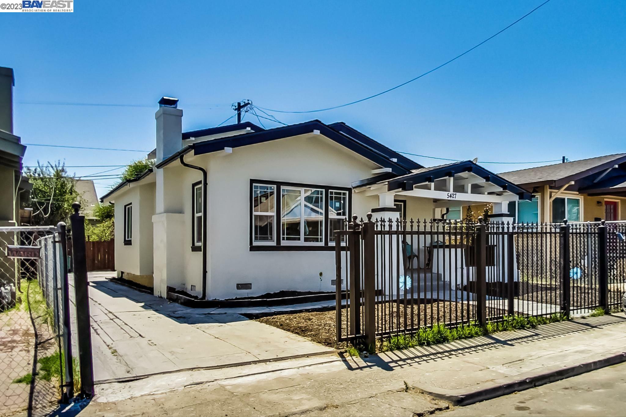 Property Photo:  5427 Wadean Pl  CA 94601 