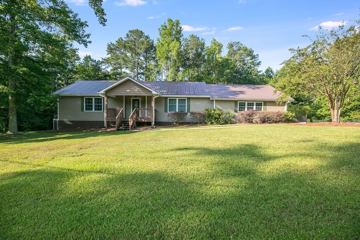 Property Photo: 101 Hamilton Lane GA 30110