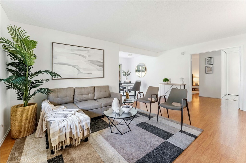 Property Photo: 960 E Bonita Avenue 81 CA 91767
