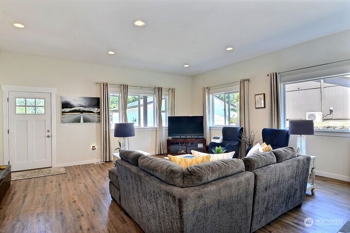 Property Photo:  2007 191st Avenue Ct SW  WA 98349 