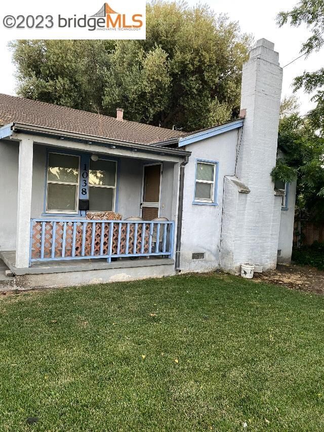 Property Photo: 1038 Runnymede CA 94303