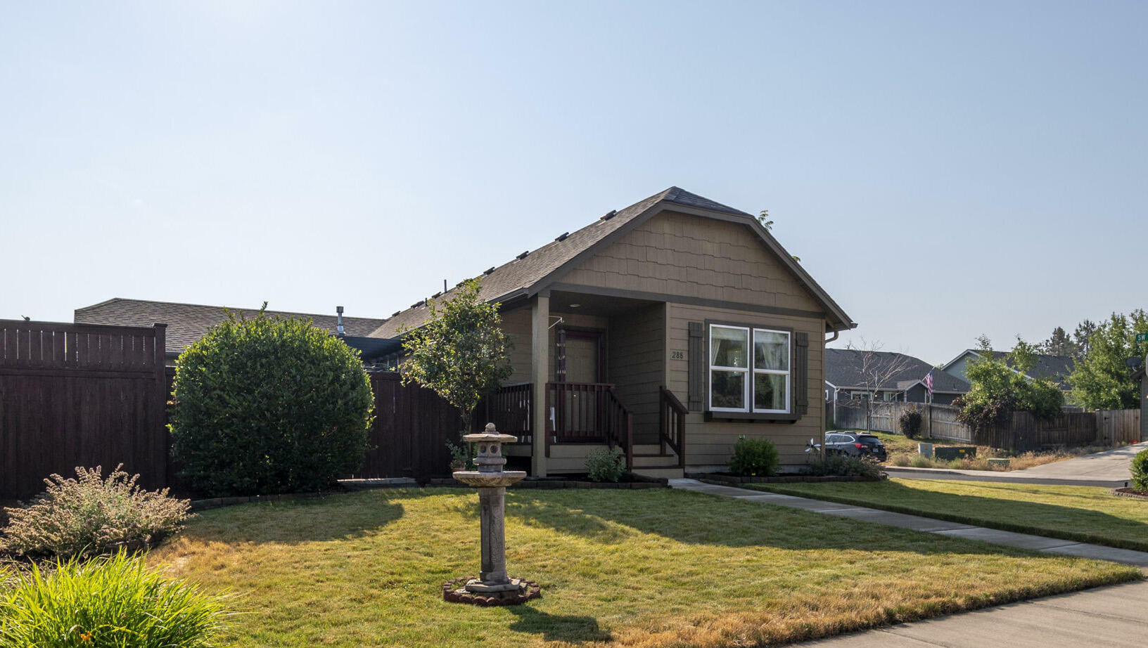 Property Photo:  288 SW 35th Street  OR 97756 